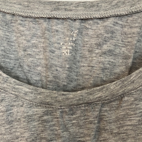 Gap Maternity Tank - Picture 2 of 3